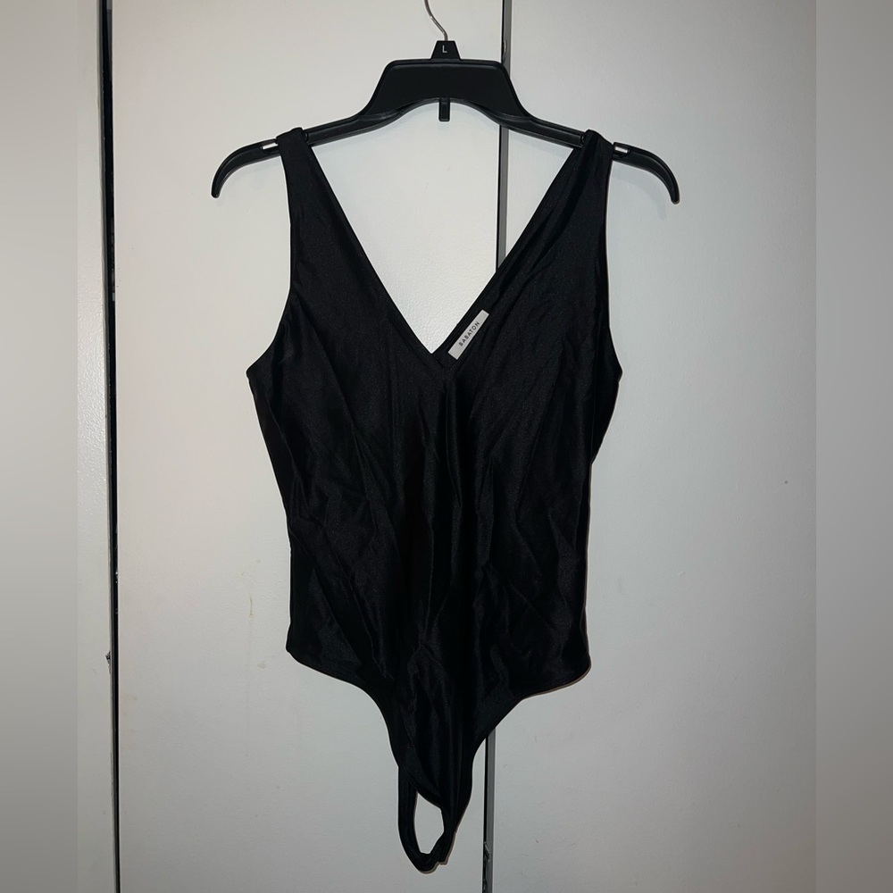 Aritzia babaton bodysuit